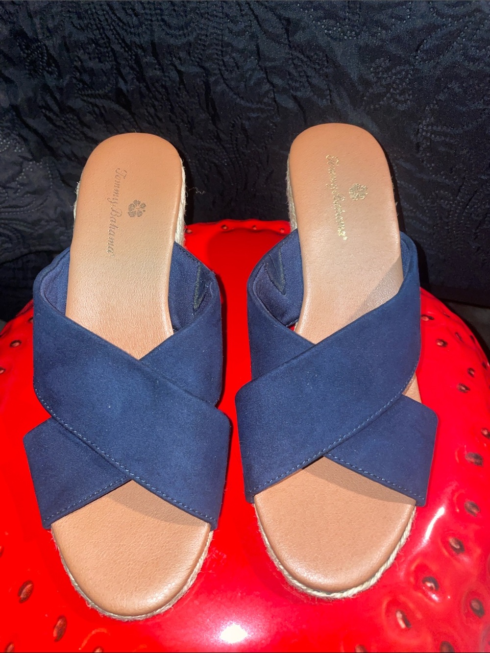 Tommy Bahama Navy Crisscross Slide Mules